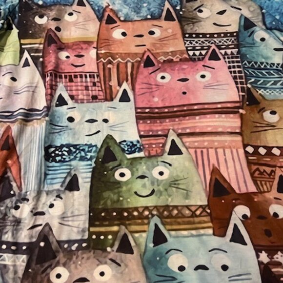 Colorful Cat Print Long Sleeve Tunic Top Size 3XL – Whimsical Oversized Shirt - Picture 3 of 6